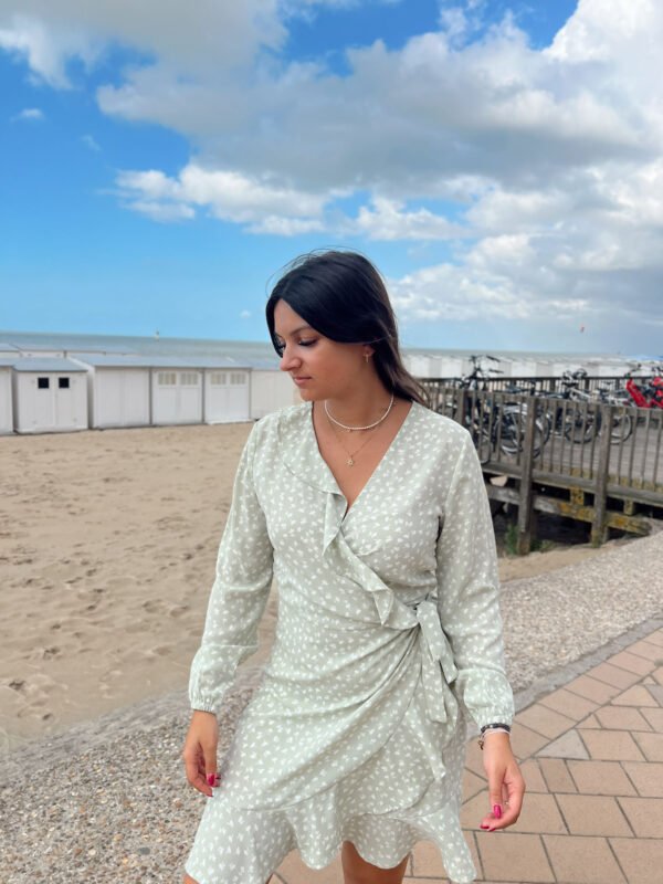 Robe Only - M – Image 2
