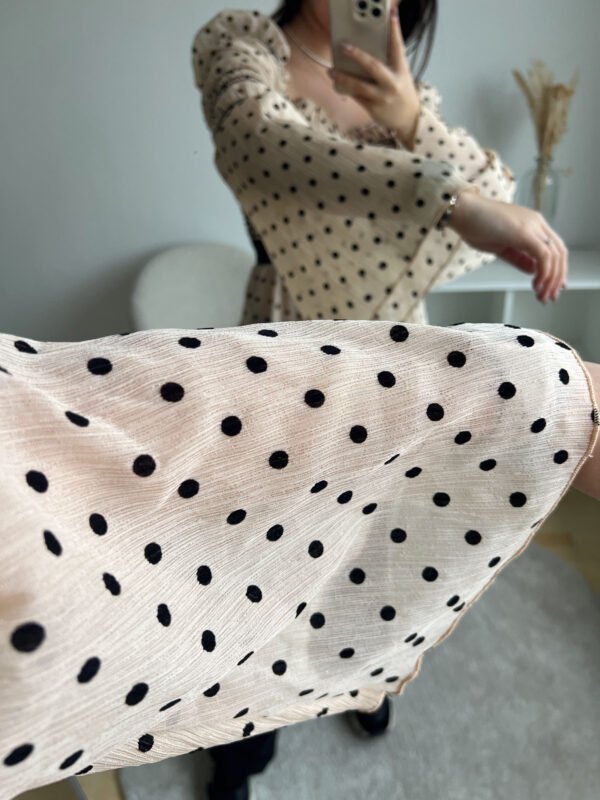 Blouse In Vogue - M Neuve – Image 2